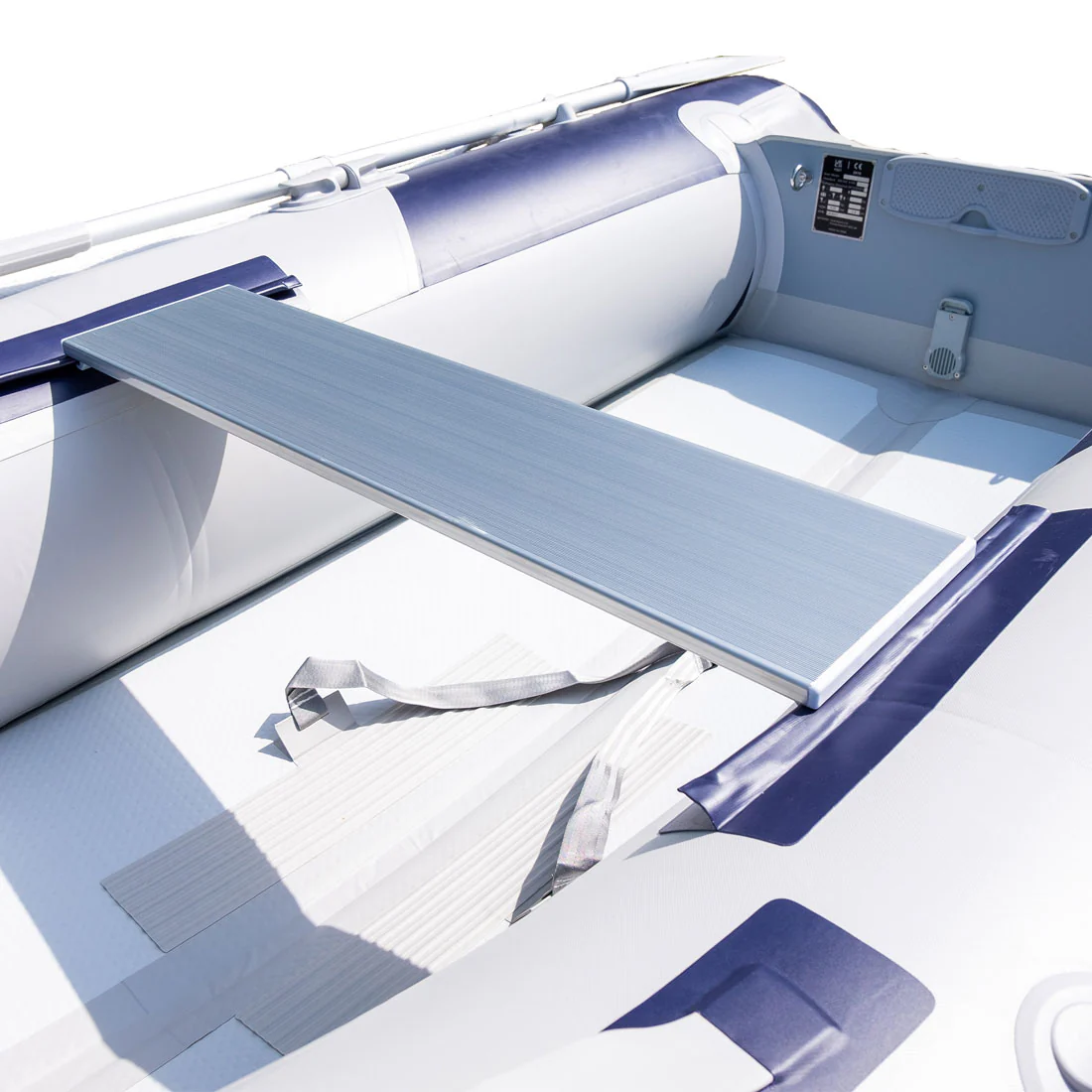 Boatworld Air V Type Floor 270 - Image 7