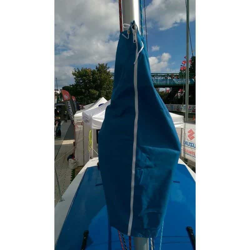 Boatworld Boom Mainsail Cover 8-9 ft - Image 3