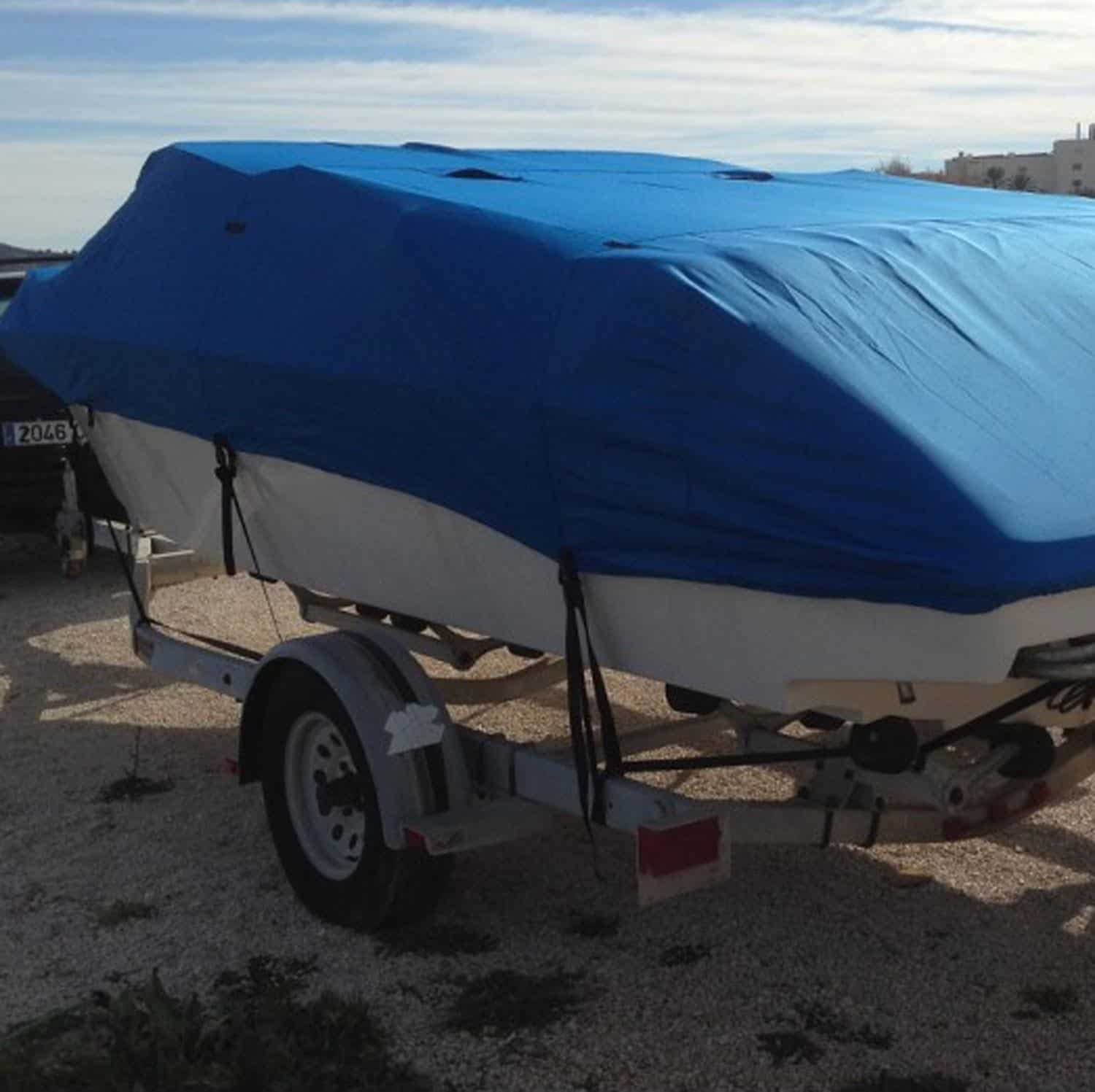 Boatworld Super Premium Quality Boat Cover 20-22ft - Image 3