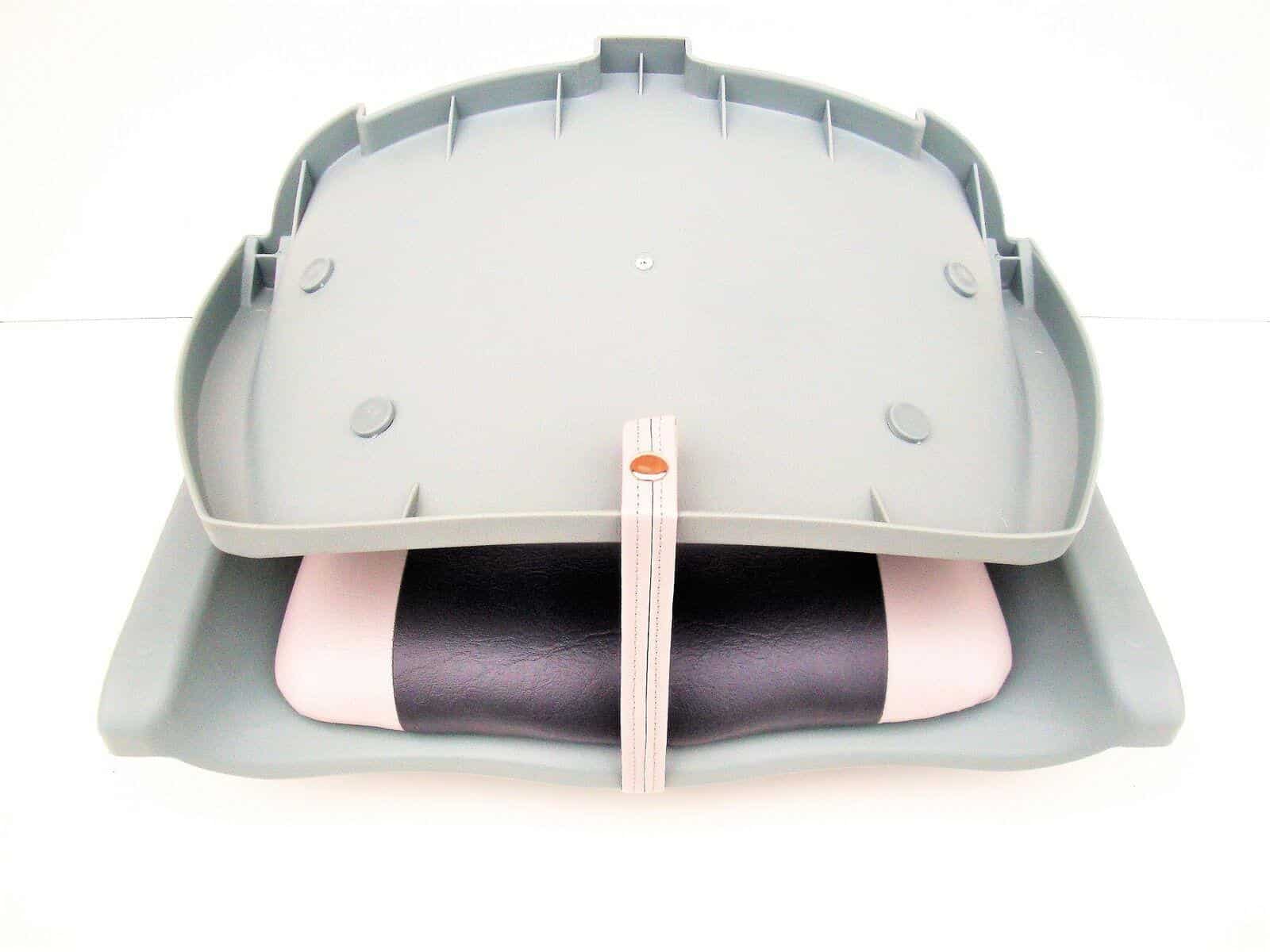 Boatworld Swivel Boat Seat C/W Seat Caddy - Image 3