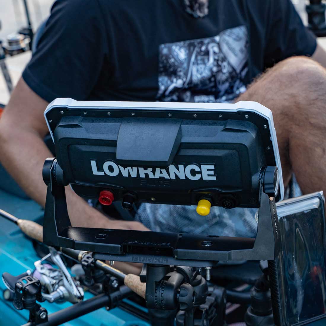 Borika FASTen Fish Finder Swivel and Tilt Platform for 7-9in Screen - Image 7