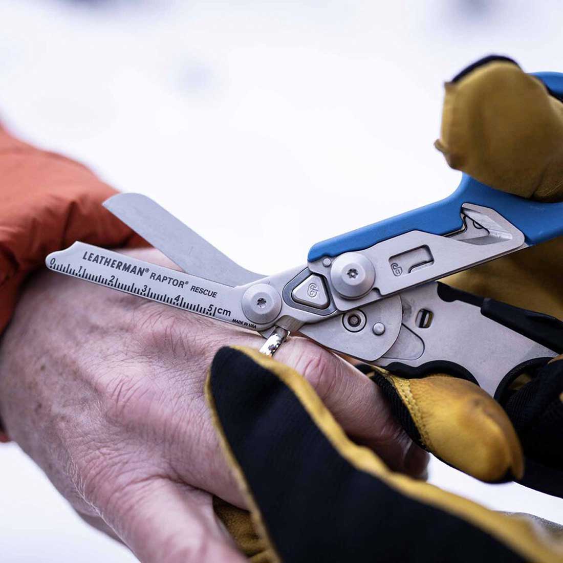 Leatherman RAPTOR® RESCUE with Utility Holster - Image 6