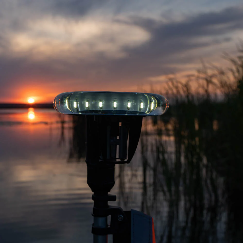 Lonako Portable Three Colour Navigation Light - Image 3