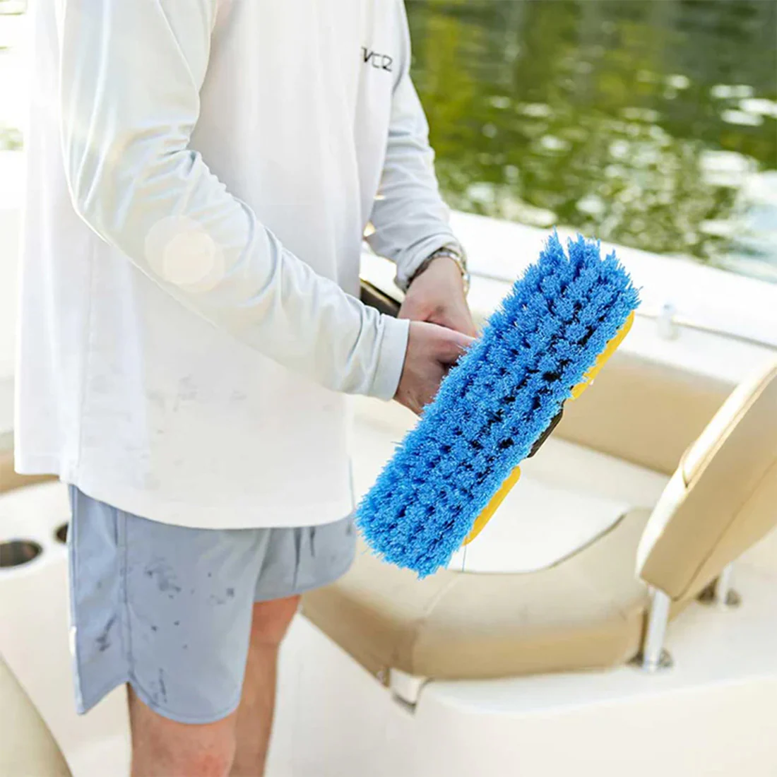 Revolve Boat Hook Soft Brush - Image 2